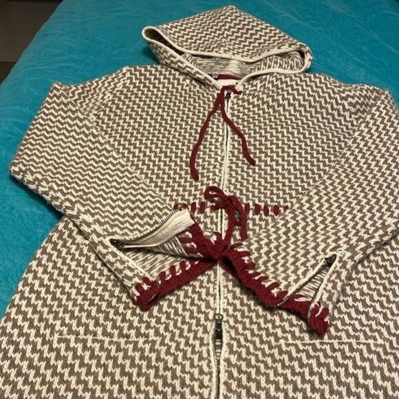 80% Lambswool  Hooded Cardigan Jacket Women's L, w/ Belt &‎ Zip Closure - Picture 14 of 16